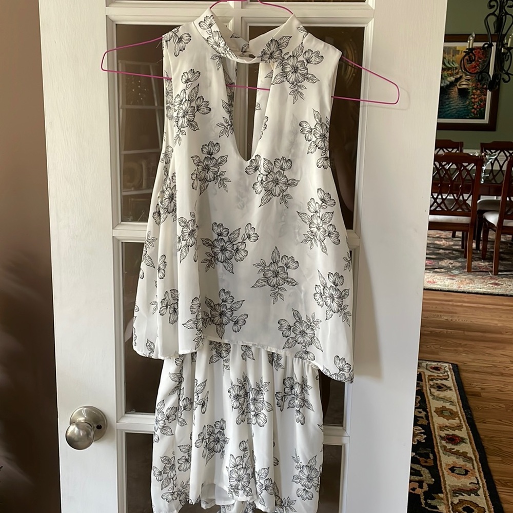 Vestique Romper